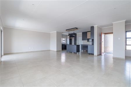 False - House For Sale in Hexrivier Lifestyle Estate, Waterkloof AH, Rustenburg, North West - M125473