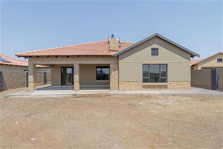 False - House For Sale in Hexrivier Lifestyle Estate, Waterkloof AH, Rustenburg, North West - M125473