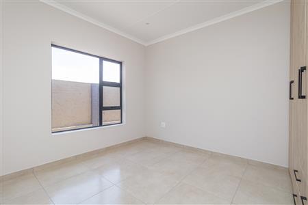 False - House For Sale in Hexrivier Lifestyle Estate, Waterkloof AH, Rustenburg, North West - M125473