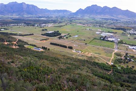 False - Farm For Sale in Paarl Central, Paarl, Western Cape - M125472