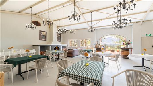 False - Farm For Sale in Paarl Central, Paarl, Western Cape - M125472