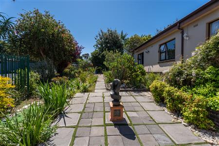 False - House Sold in Monte Sereno, Somerset West, Western Cape - M125475