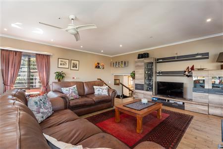 False - House Sold in Monte Sereno, Somerset West, Western Cape - M125475