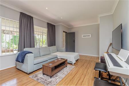 False - House For Sale in Blairgowrie, Randburg, Gauteng - M125511