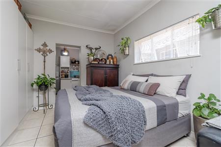 False - House For Sale in Blairgowrie, Randburg, Gauteng - M125511