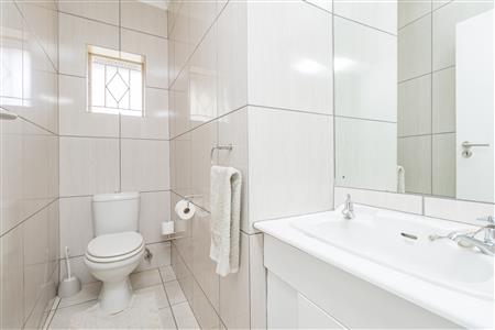 False - House For Sale in Blairgowrie, Randburg, Gauteng - M125511