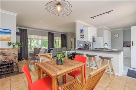 False - House For Sale in Blairgowrie, Randburg, Gauteng - M125511