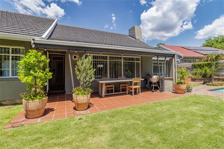False - House For Sale in Blairgowrie, Randburg, Gauteng - M125511