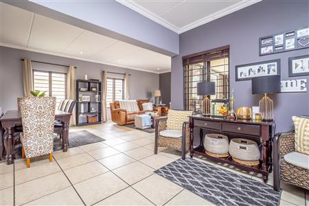 False - House For Sale in Fourways, Sandton, Gauteng - M125078