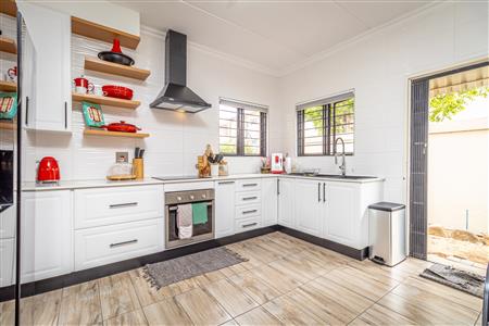 False - House For Sale in Fourways, Sandton, Gauteng - M125078