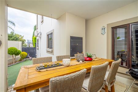 False - House For Sale in Fourways, Sandton, Gauteng - M125078