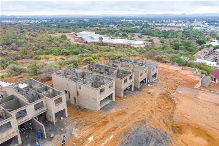 False - House For Sale in Cashan, Rustenburg, North West - M125536