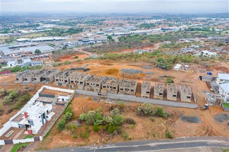 False - House For Sale in Cashan, Rustenburg, North West - M125536