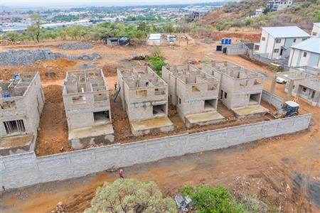 False - House For Sale in Cashan, Rustenburg, North West - M125536