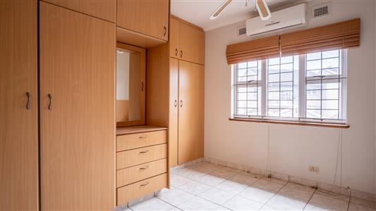 False - Townhouse For Sale in Umhlanga Central, Umhlanga, KwaZulu Natal - M125548