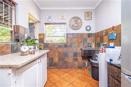 False - House under offer in Lyttelton Manor, Centurion - M125558