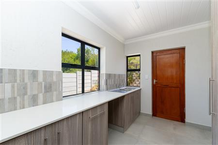 False - House for sale in Dana Bay, Mossel Bay - M125562