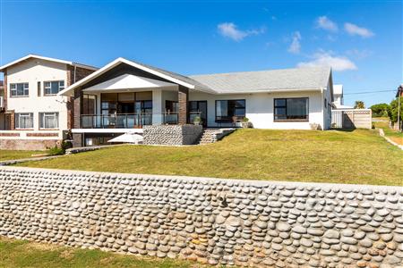 False - House For Sale in Stilbaai Wes, Stilbaai, Western Cape - M122576