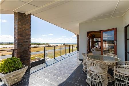 False - House For Sale in Stilbaai Wes, Stilbaai, Western Cape - M122576