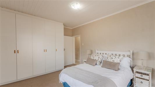 False - House For Sale in Franskraal, Gansbaai, Western Cape - M125581