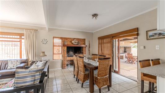 False - House For Sale in Franskraal, Gansbaai, Western Cape - M125581