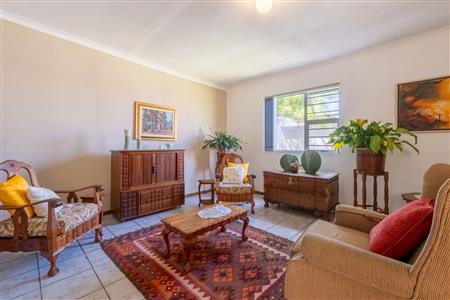False - House For Sale in Bettys Bay, Western Cape - M123097