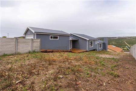 False - House For Sale in Seemeeu Park, Mossel Bay, Western Cape - M125593