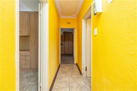 False - House For Sale in Geelhoutpark, Rustenburg, North West - M125596