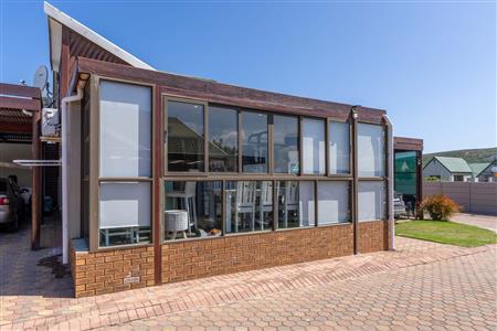 False - House For Sale in Diaz Beach, Mossel Bay, Western Cape - M125623