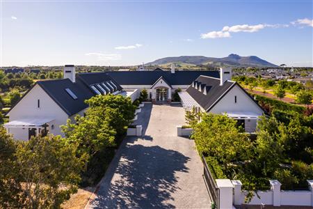 False - House For Sale in Val de Vie Estate, Paarl, Western Cape - M125450