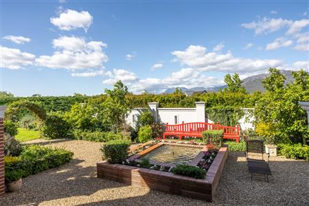 False - House For Sale in Val de Vie Estate, Paarl, Western Cape - M125450