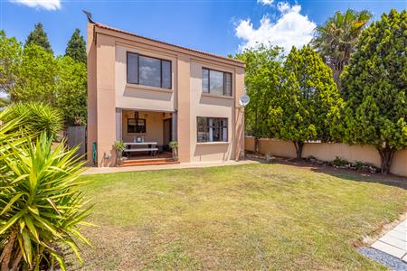 Townhouse sold in Eldoraigne, Centurion - M125635