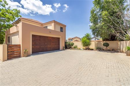 Townhouse sold in Eldoraigne, Centurion - M125635