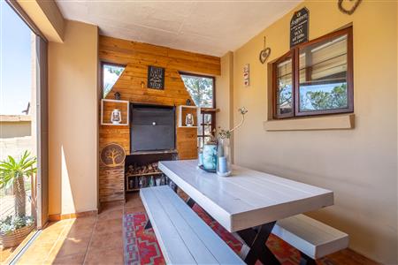 Townhouse sold in Eldoraigne, Centurion - M125635