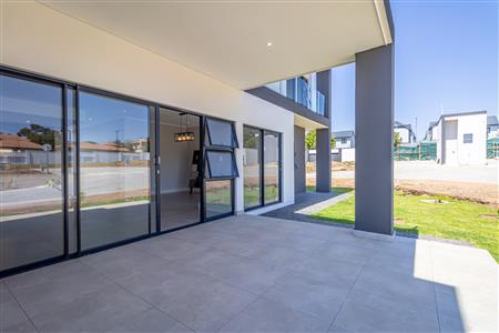 False - House For Sale in Fourways, Sandton, Gauteng - M125663