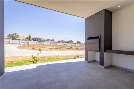 False - House For Sale in Fourways, Sandton, Gauteng - M125667