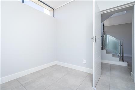 False - House For Sale in Fourways, Sandton, Gauteng - M125661