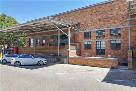 False - Townhouse For Sale in Braamfontein Werf, Johannesburg, Gauteng - M125668