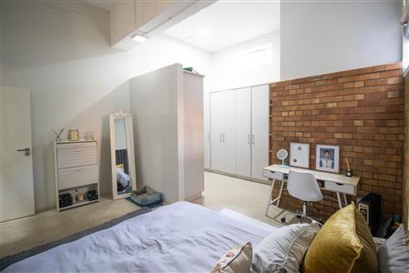 False - Townhouse For Sale in Braamfontein Werf, Johannesburg, Gauteng - M125668