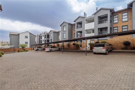 False - Apartment For Sale in Homes Haven, Krugersdorp, Gauteng - M119814