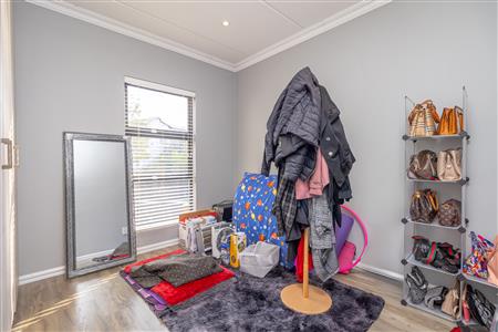 False - Apartment For Sale in Homes Haven, Krugersdorp, Gauteng - M125693