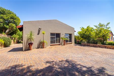 False - House Sold in Constantia Kloof, Roodepoort, Gauteng - M125701