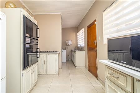 False - House Sold in Constantia Kloof, Roodepoort, Gauteng - M125701