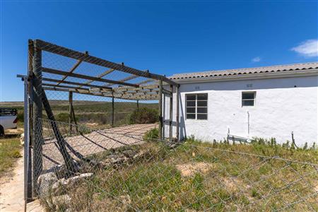 False - Farm For Sale in Stilbaai Rural, Stilbaai, Western Cape - M125705