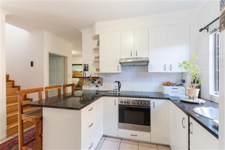 Townhouse sold in Loevenstein, Bellville - M125694