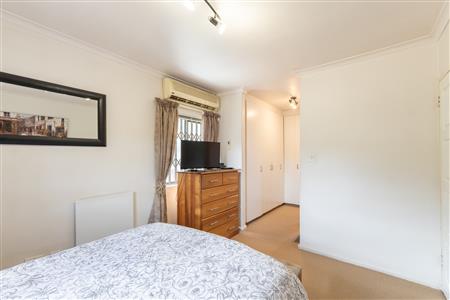 Townhouse sold in Loevenstein, Bellville - M125694