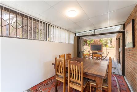 Townhouse sold in Loevenstein, Bellville - M125694