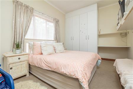False - Townhouse For Sale in Fourways, Sandton, Gauteng - M125716