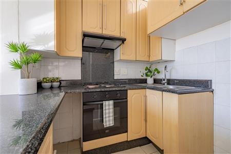 False - Apartment For Sale in Sandown, Sandton, Gauteng - M117916