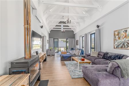 False - House For Sale in Val de Vie Estate, Paarl, Western Cape - M122608